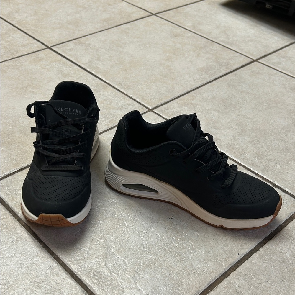 Skechers Black Sneakers
